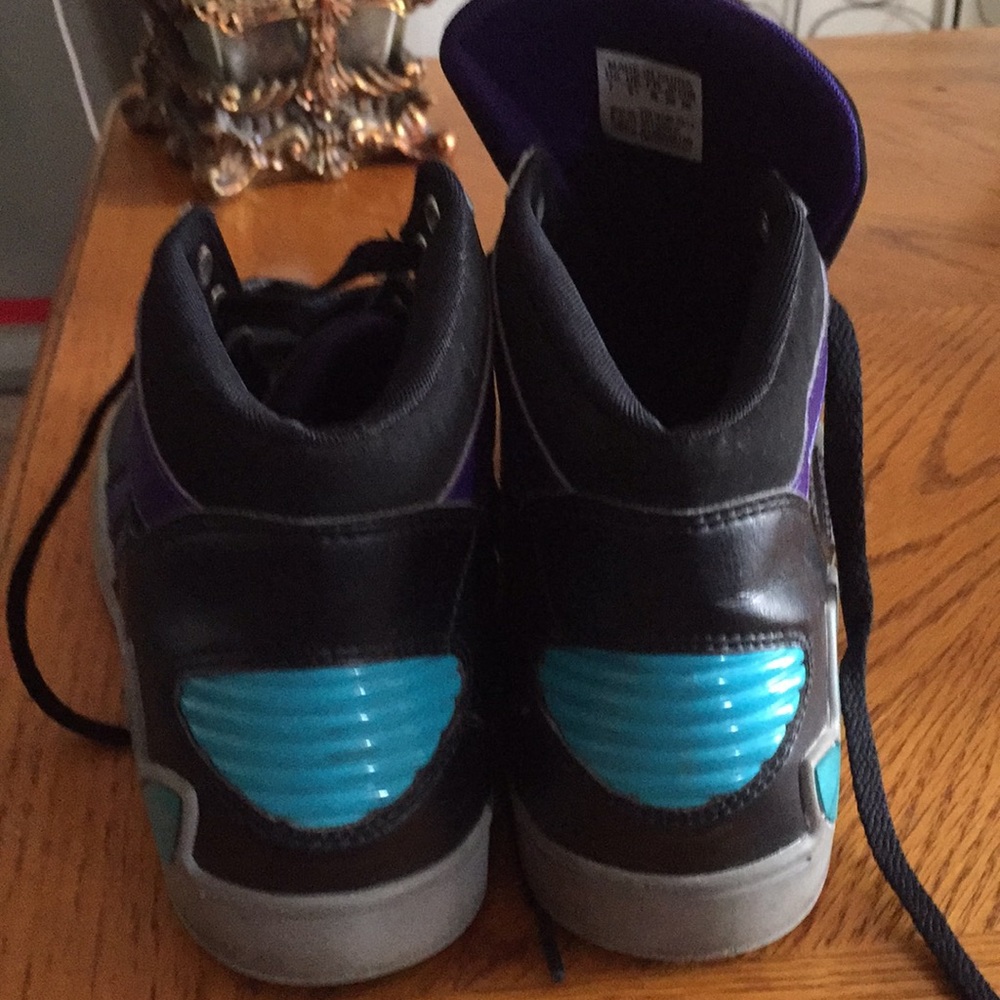 Black &purple Addias